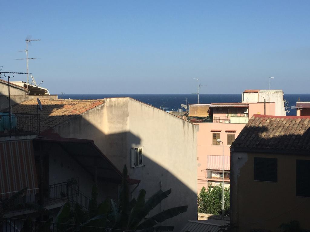 Baia Giardini Apartments Giardini Naxos Exterior foto